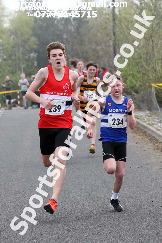 Boys and girls under-15s road race, 2019 Elswick Harirers Good Friday Road Relay, Newburn, Newcastle. Photo:  David T. Hewitson/Sports for All Pics